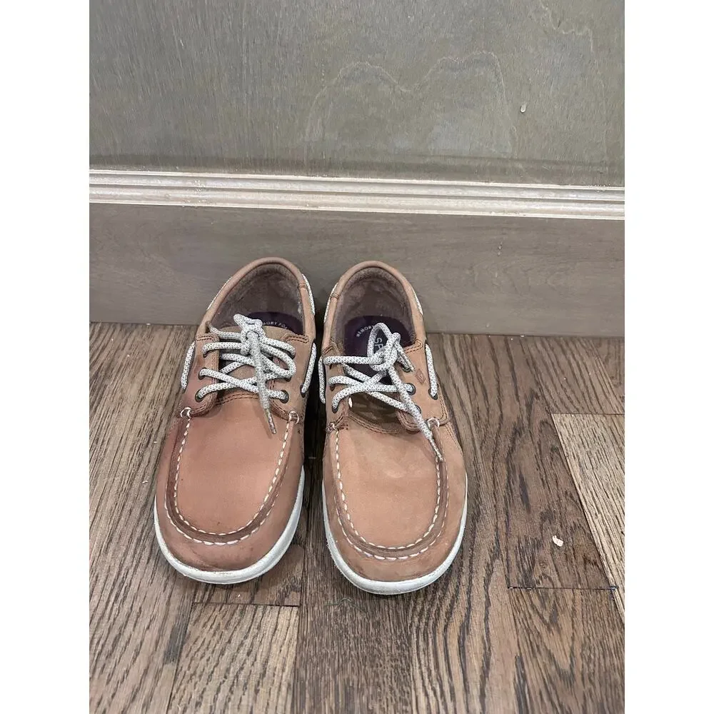 Sperry brand model